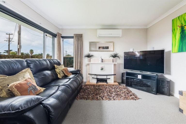 Photo of property in 638 Te Atatu Road, Te Atatu Peninsula, Auckland, 0610