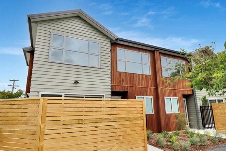 Photo of property in 38 Nile Street, Waterloo, Lower Hutt, 5011