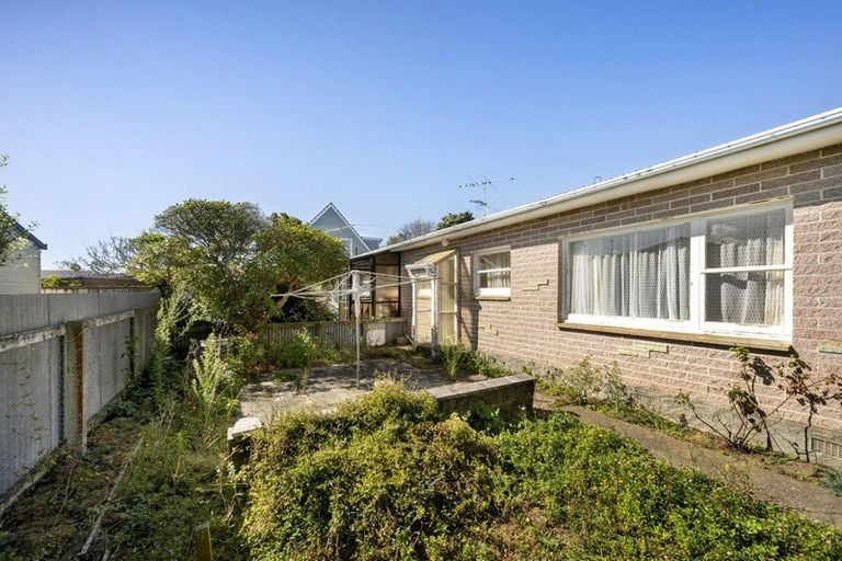 Photo of property in 25f1 Aparima Avenue, Miramar, Wellington, 6022