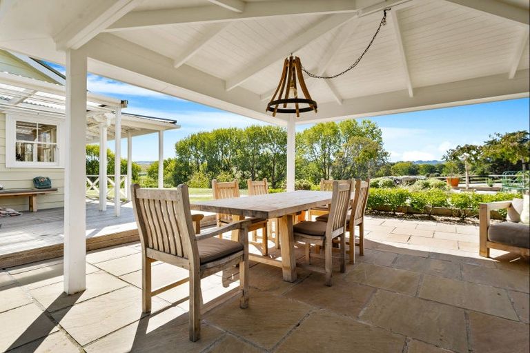Photo of property in 188 Tongue Farm Road, Tawharanui Peninsula, Matakana, 0985