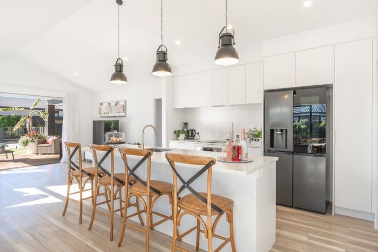 Photo of property in 47 Colpoma Close, Papamoa Beach, Papamoa, 3118