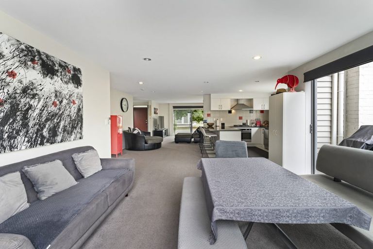 Photo of property in 19 Mcginty Street, Takanini, 2112
