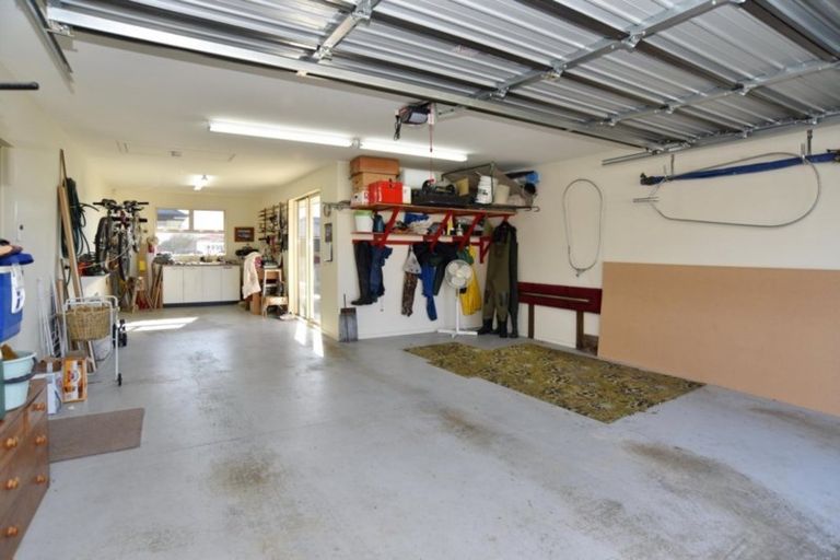 Photo of property in 168 Johns Road, Rangiora, 7400