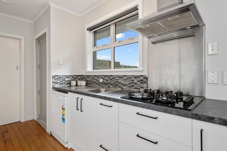 Photo of property in 136 No 2 Road, Te Puke, 3182