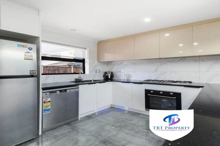 Photo of property in 52b Kimpton Road, Papatoetoe, Auckland, 2025