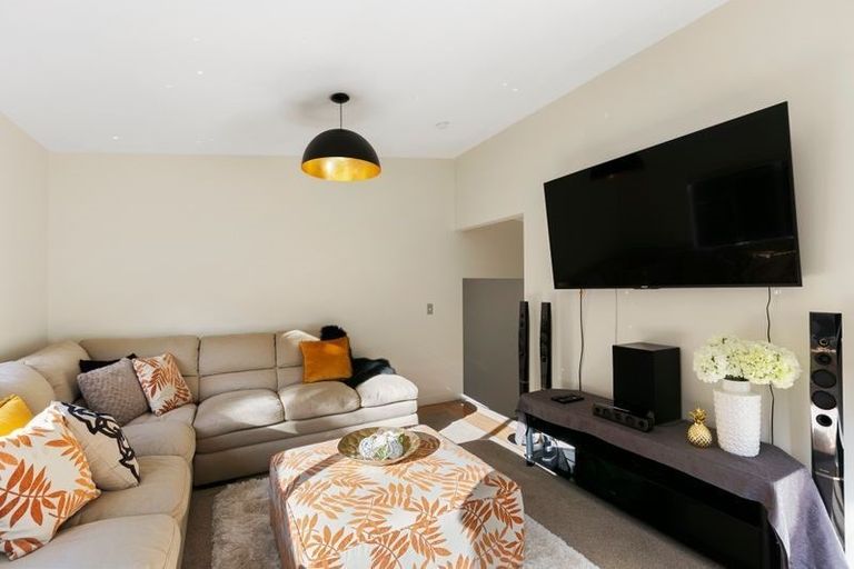 Photo of property in 8 Captain Edward Daniell Drive, Ngaio, Wellington, 6035