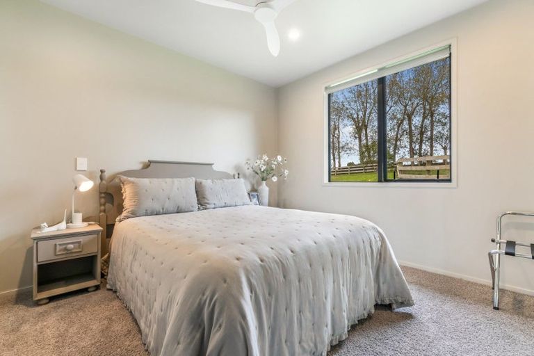 Photo of property in 10 Meadowbrook Place, Buckland, Pukekohe, 2677