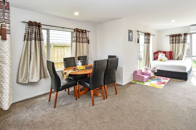 Photo of property in 47 Treestump Road, Takanini, 2112