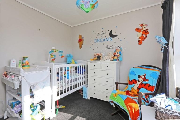 Photo of property in 66 Freyberg Avenue, Tamatea, Napier, 4112