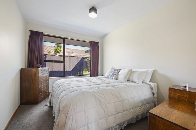 Photo of property in 10 Ben Nevis Drive, Broomfield, Christchurch, 8042