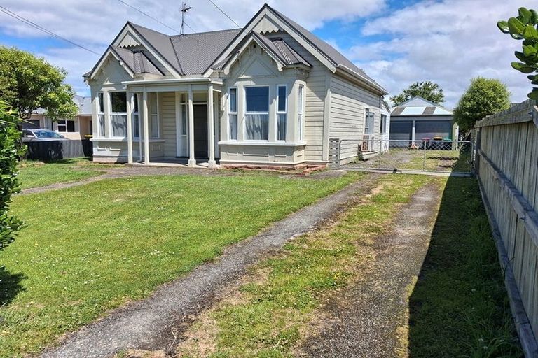 Photo of property in 34 Queens Drive, Saint Kilda, Dunedin, 9012