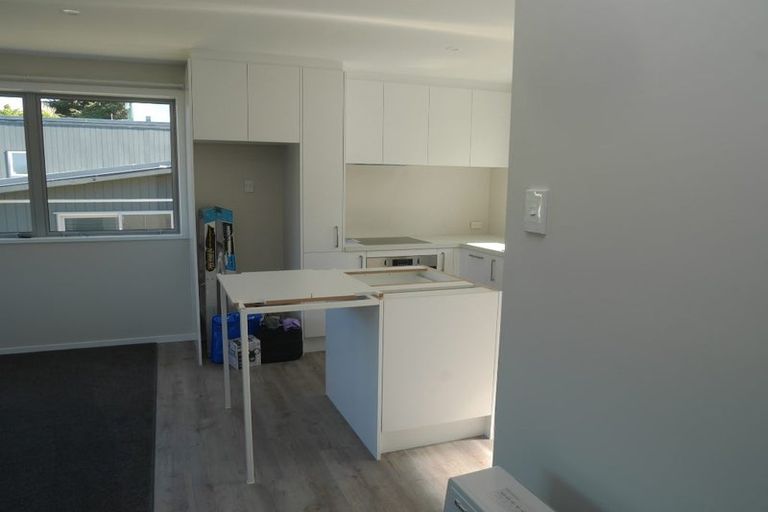 Photo of property in 137a Newlands Road, Newlands, Wellington, 6037