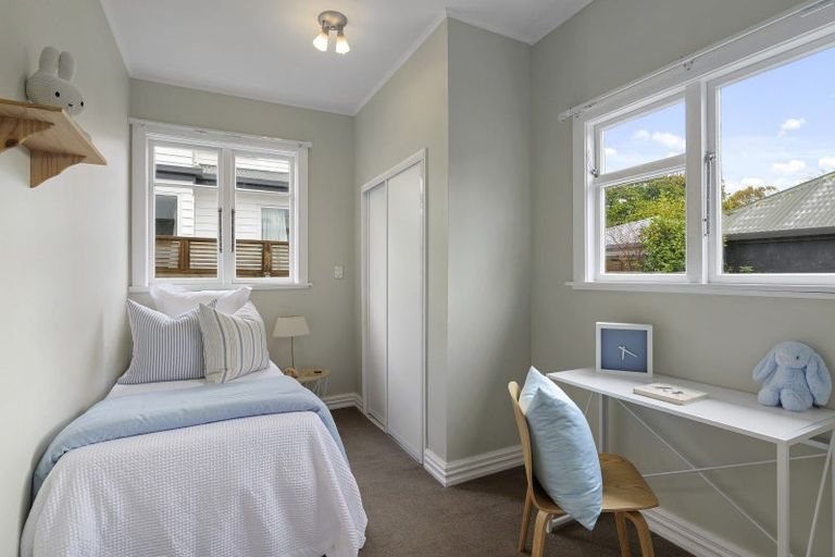 Photo of property in 139 Saint Martins Road, Saint Martins, Christchurch, 8022