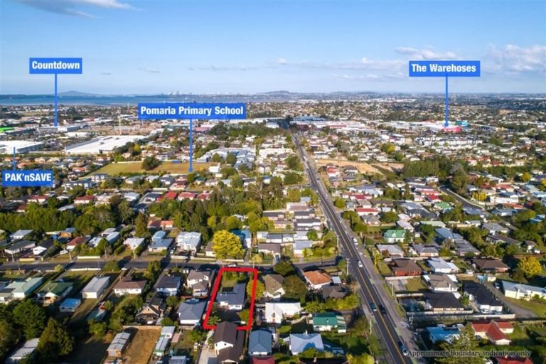 Photo of property in 4 Longburn Road, Henderson, Auckland, 0610
