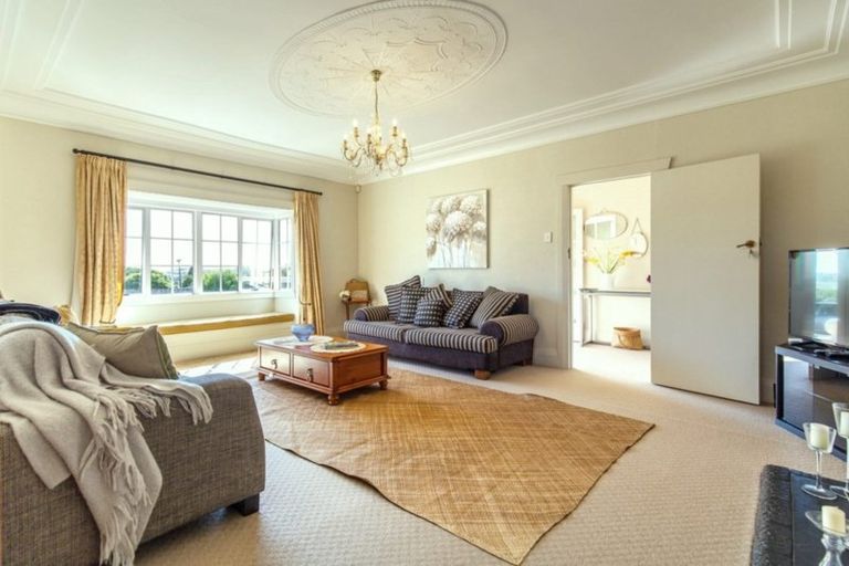 Photo of property in 1010 Kihikihi Road, Te Awamutu, 3800