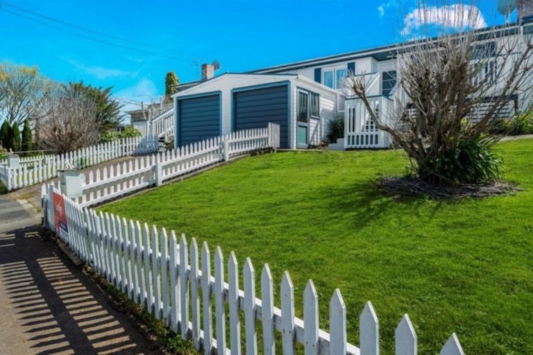 Photo of property in 90u2 Mahoe Street, Melville, Hamilton, 3206