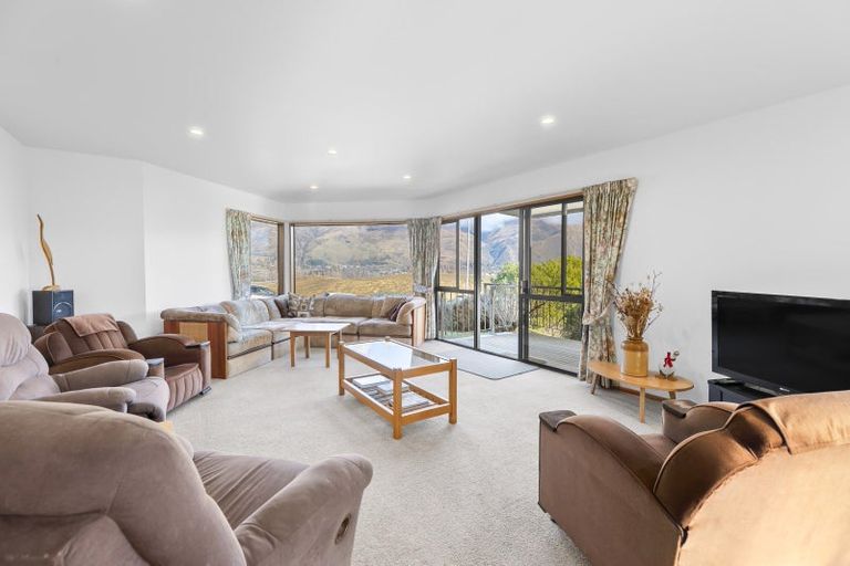 Photo of property in 95 Plantation Road, Wanaka, 9305