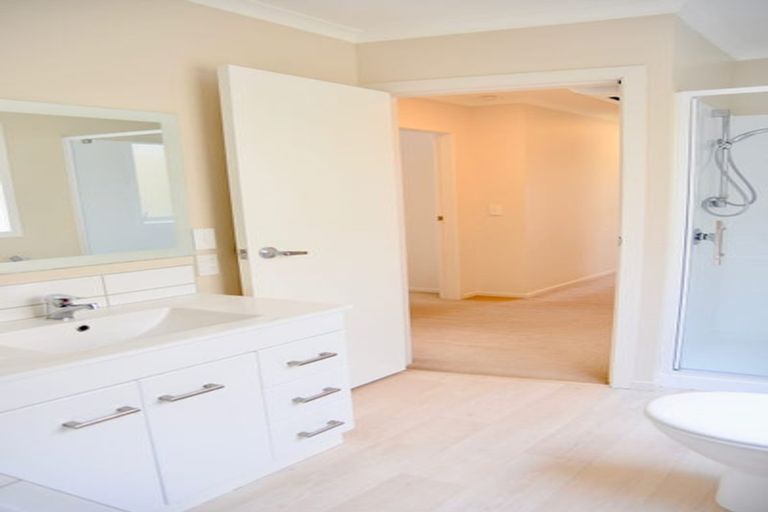 Photo of property in 60a Clifford Road, Johnsonville, Wellington, 6037