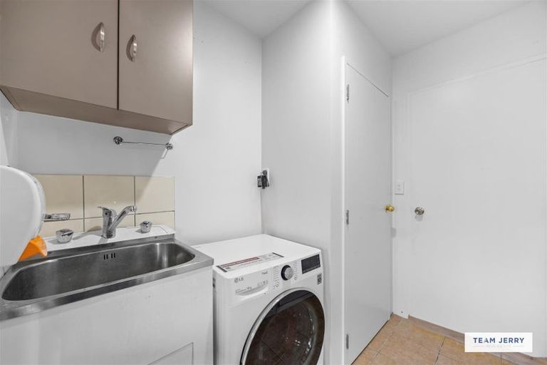 Photo of property in 1/5 Malaspina Place, Papatoetoe, Auckland, 2025