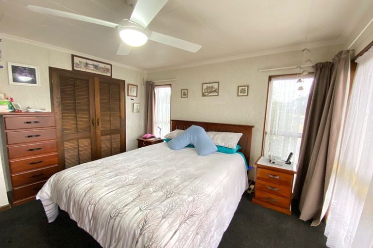 Photo of property in 16 Mathew Street, Dannevirke, 4930