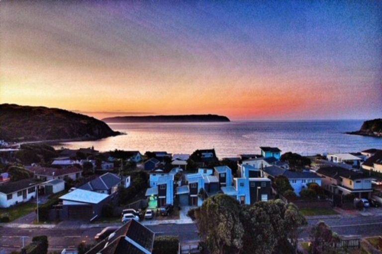 Photo of property in 7/23 Tireti Road, Titahi Bay, Porirua, 5022