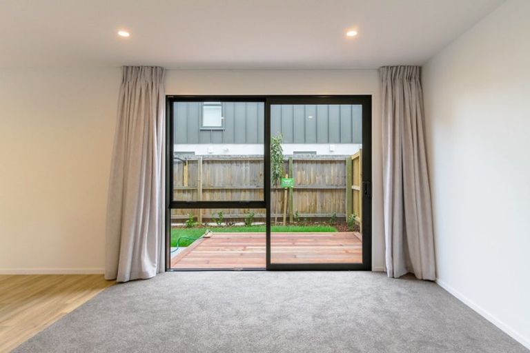 Photo of property in 2/16 Moule Street, Addington, Christchurch, 8024