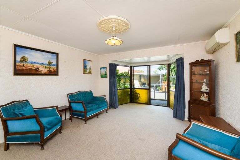 Photo of property in 3 Totara Street, Marton, 4710