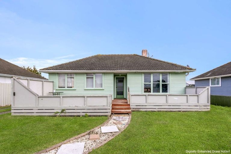 Photo of property in 61 Hillary Crescent, Maraenui, Napier, 4110