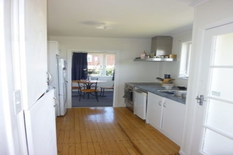 Photo of property in 20 Geordie Street, Henderson, Auckland, 0612