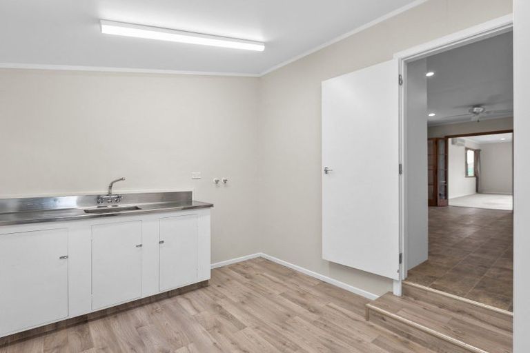 Photo of property in 209 Pattison Road, Akina, Hastings, 4122