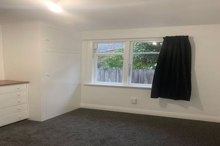Photo of property in 147 Langdons Road, Northcote, Christchurch, 8052
