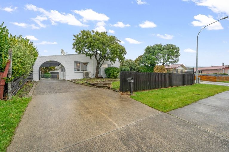 Photo of property in 86 Dunbeath Crescent, Kew, Invercargill, 9812