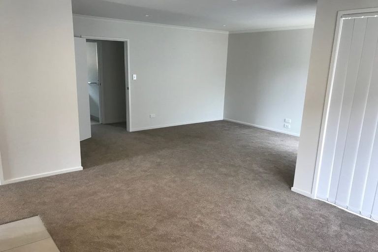 Photo of property in 11 Perla Road, Pukekohe, 2120