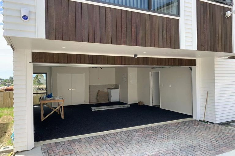 Photo of property in 338f Glenvar Road, Torbay, Auckland, 0630