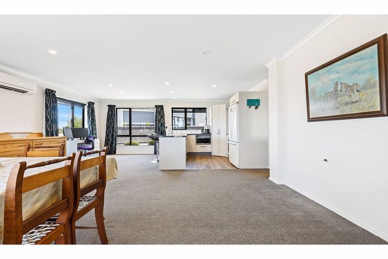 Photo of property in 15 Foxton Drive, Kaiapoi, 7630