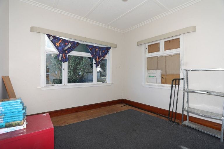 Photo of property in 42 Stewart Street, Marton, 4710