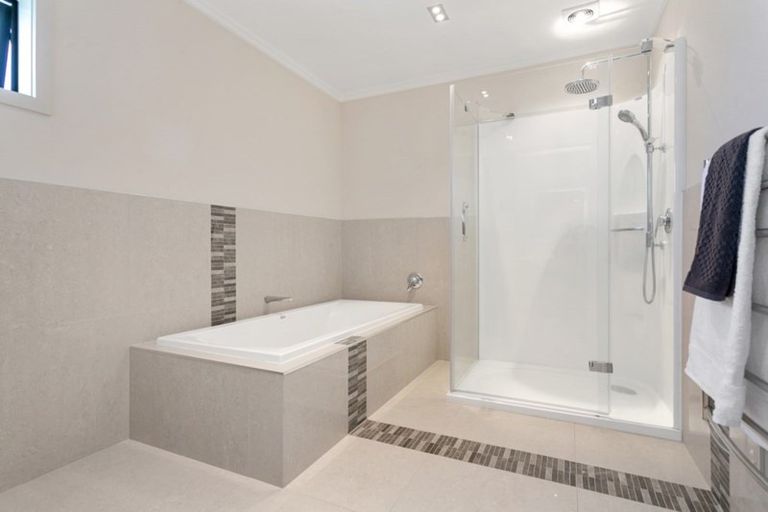 Photo of property in 6 Honiss Place, Cambridge, 3434