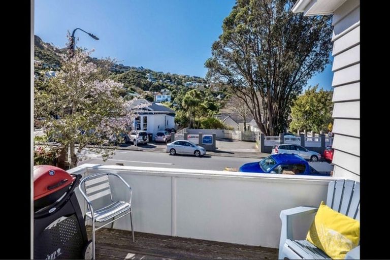 Photo of property in 6 Station Road, Khandallah, Wellington, 6035