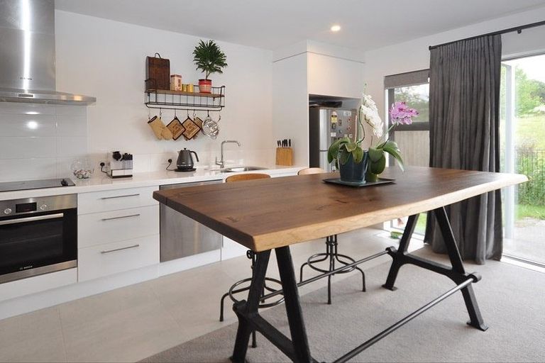 Photo of property in 15 Fairwater Road, Warkworth, 0910