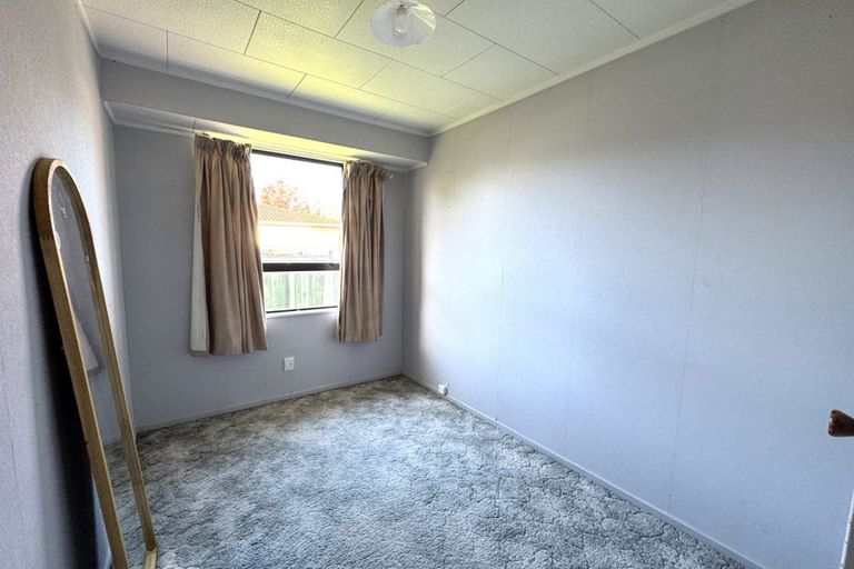 Photo of property in 46 Newton Place, Westbrook, Palmerston North, 4412