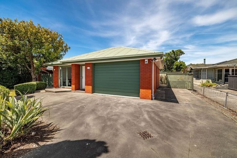Photo of property in 88 Grahams Road, Burnside, Christchurch, 8041