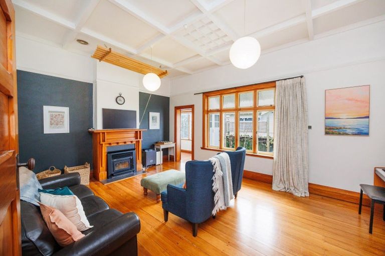 Photo of property in 32 Worcester Street, West End, Palmerston North, 4410