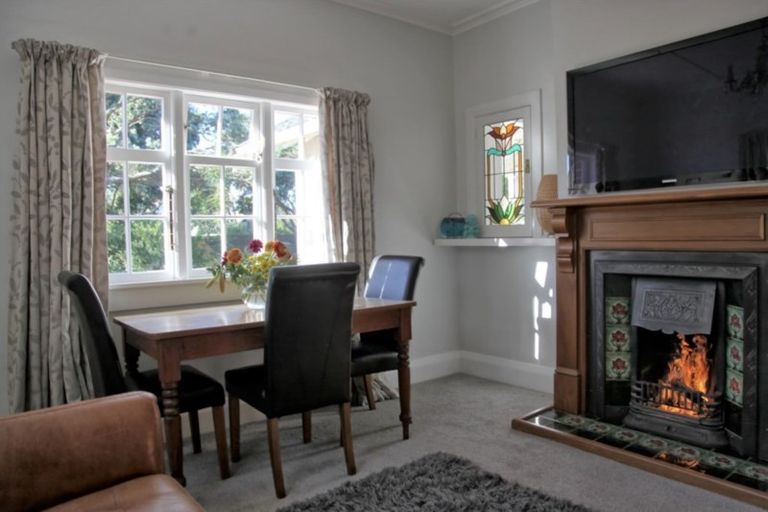 Photo of property in 24 Hinau Street, Woburn, Lower Hutt, 5010