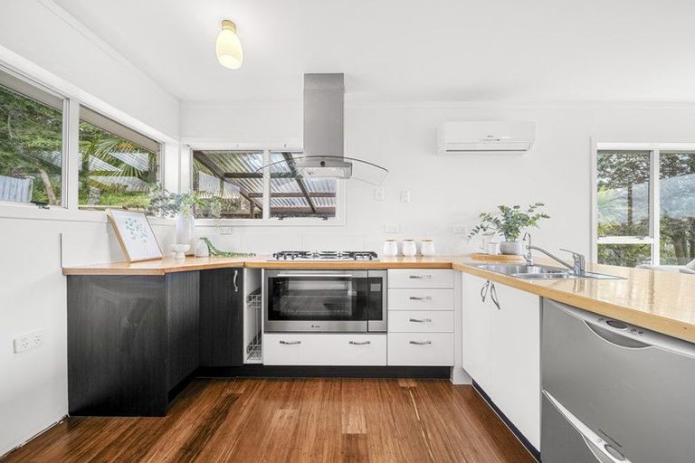 Photo of property in 1/24 Stredwick Drive, Torbay, Auckland, 0630