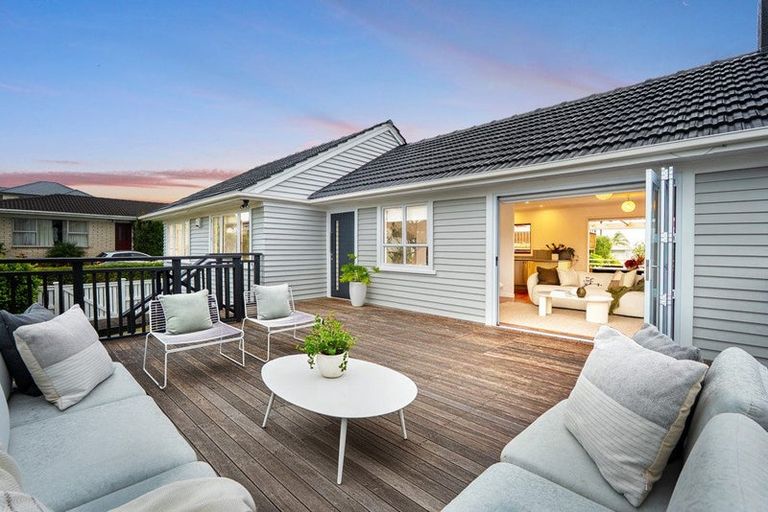 Photo of property in 26a Sydney Street, Hauraki, Auckland, 0622