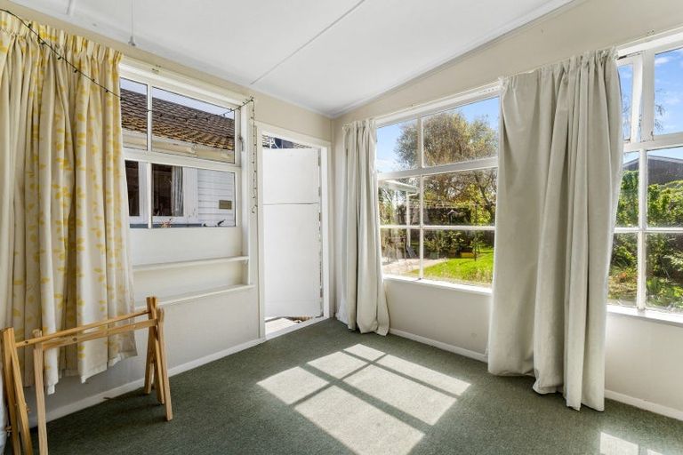 Photo of property in 37 Eltham Road, Blenheim, 7201