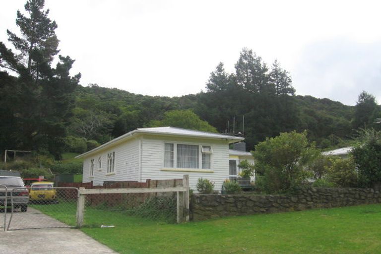 Photo of property in 117 Hair Street, Wainuiomata, Lower Hutt, 5014