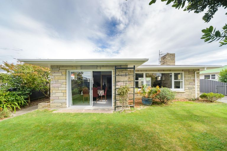 Photo of property in 54 Lockhart Avenue, Milson, Palmerston North, 4414