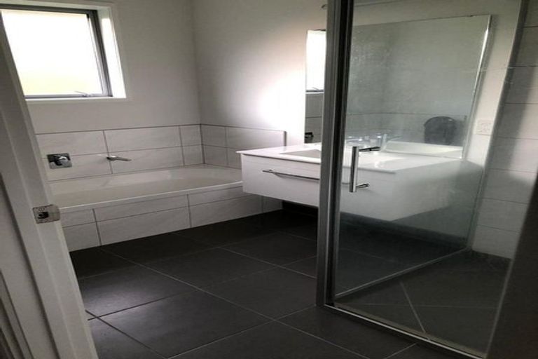 Photo of property in 79 Valley Road, Pukekohe, 2120