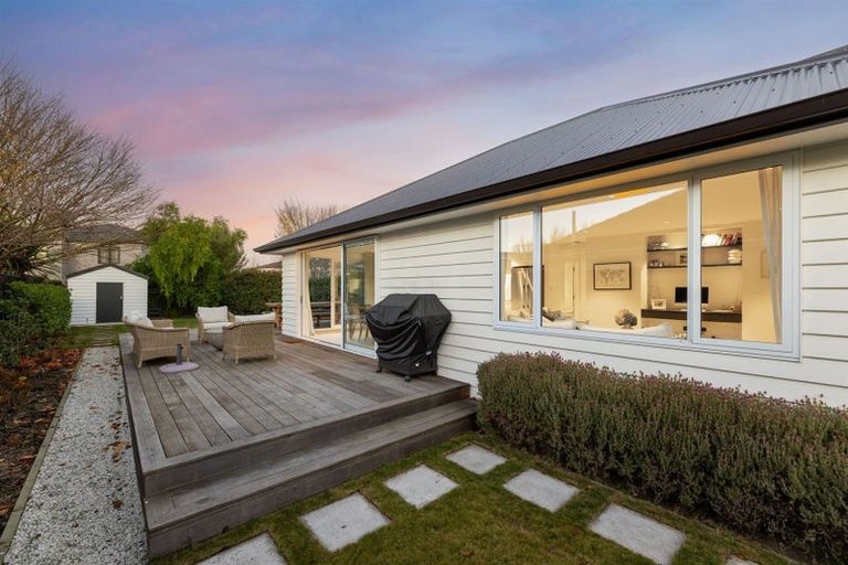 Photo of property in 24 Kenwyn Avenue, St Albans, Christchurch, 8052